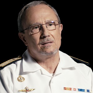 Vice-almirante e Secretário Comissão no Ministério da Defesa V Centenário, Espanha