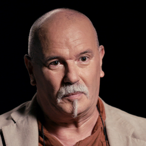 General Director of Books, Archives and Libraries of the National Archive of Torre do Tombo - Portugal 